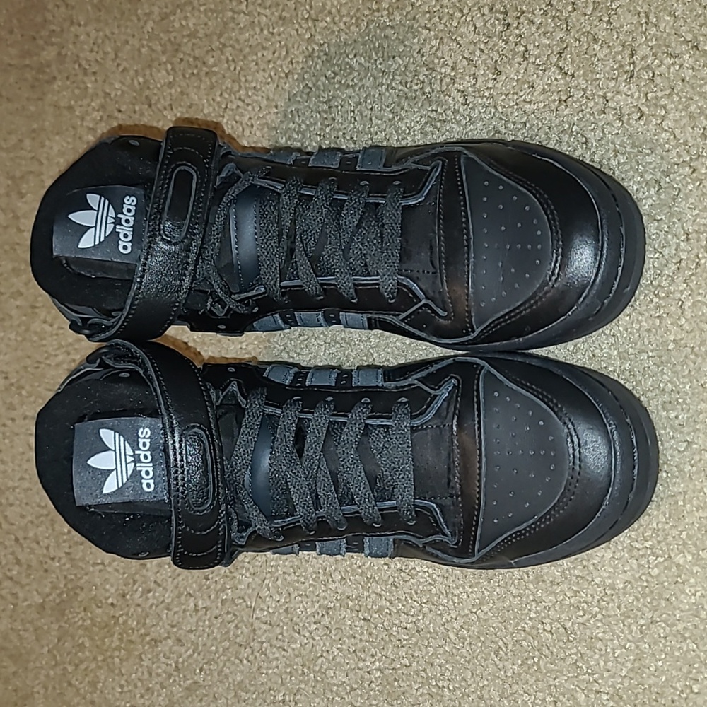 MALE size 8 Adidas Forum 84 High Shoes - Gently used, no box